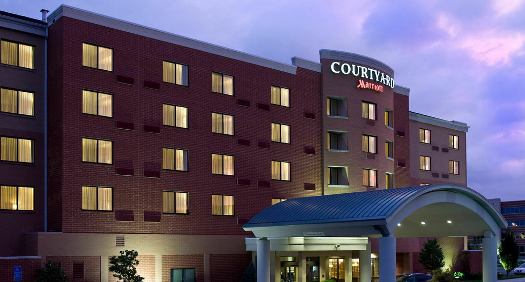 Courtyard Cincinnati North At Union Centre Вест-Честер Екстер'єр фото